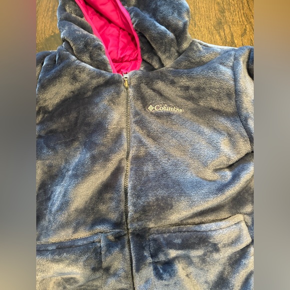 Columbia Girl's Big Fir Reversible Jacket Pink Gray Ski
Fuchsia Kids Size XL - Picture 5 of 5